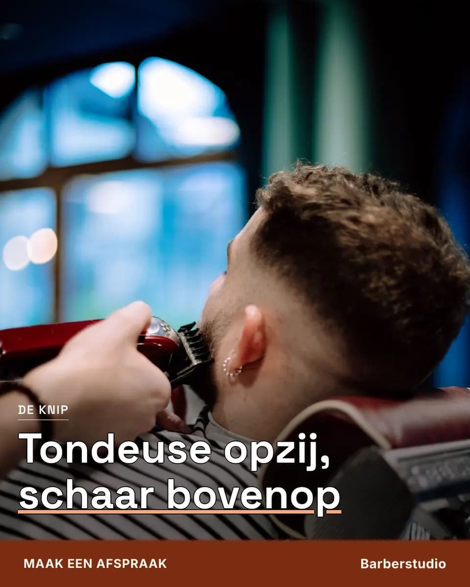 Tondeuse opzij, schaar bovenop, Barberstudio