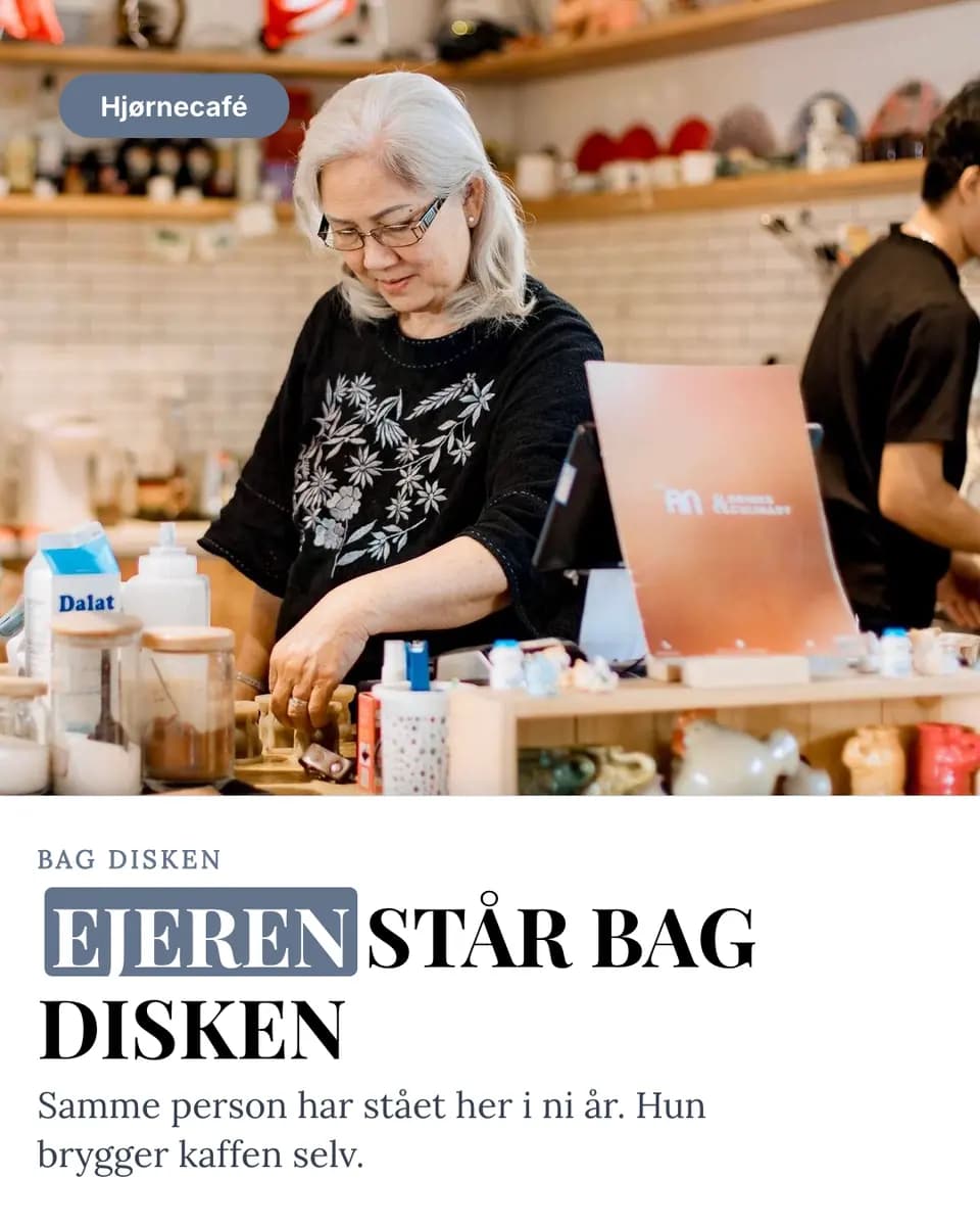 EJEREN STÅR BAG DISKEN, Hjørnecafé