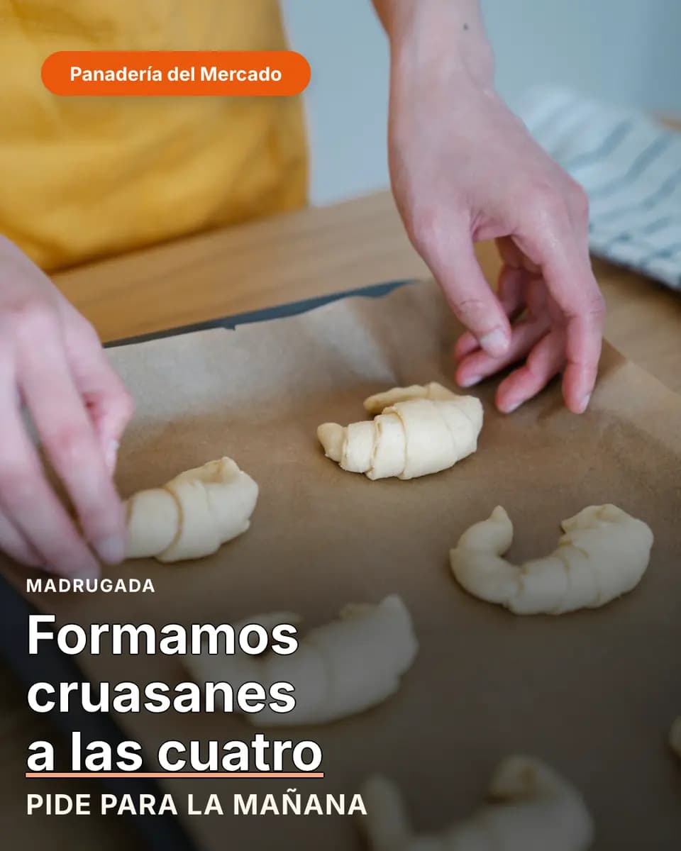 Formamos cruasanes a las cuatro, Panadería del Mercado